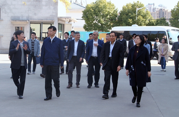 考察三思環(huán)境