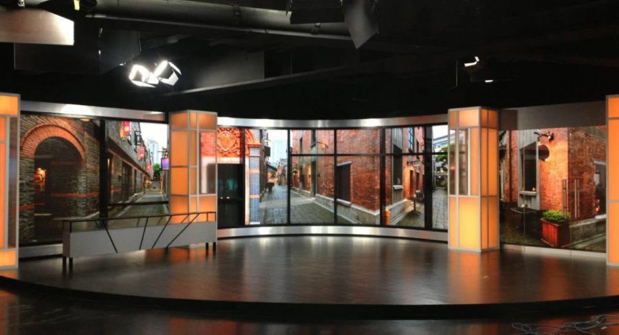 三思室內(nèi)LED顯示屏——上海電視臺(tái)