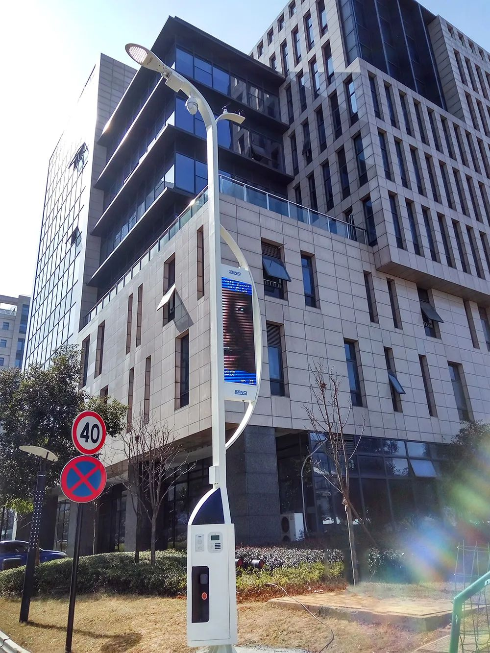 三思,智慧燈桿,“10+N”模式點亮杭城網紅打卡街