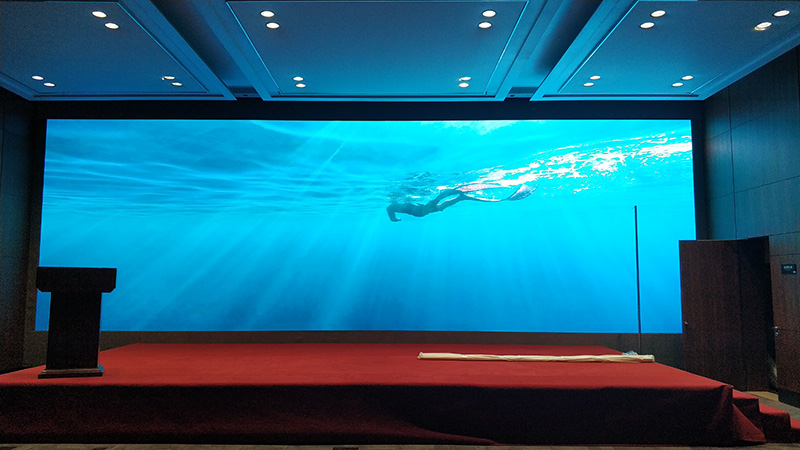 采購(gòu)LED顯示屏如何選擇合適的型號(hào)與品牌