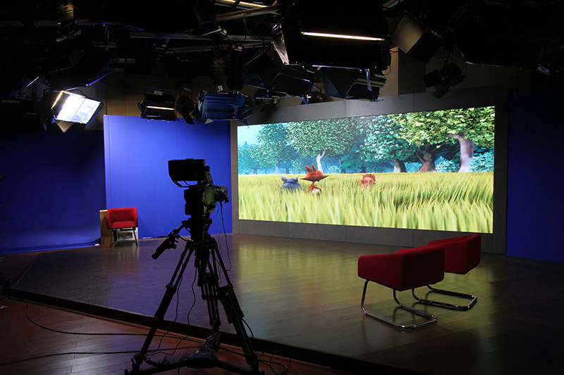 小間距,LED屏,搶占,會(huì)議室,市場(chǎng),P0.7,技術(shù),競(jìng)爭(zhēng)焦點(diǎn)