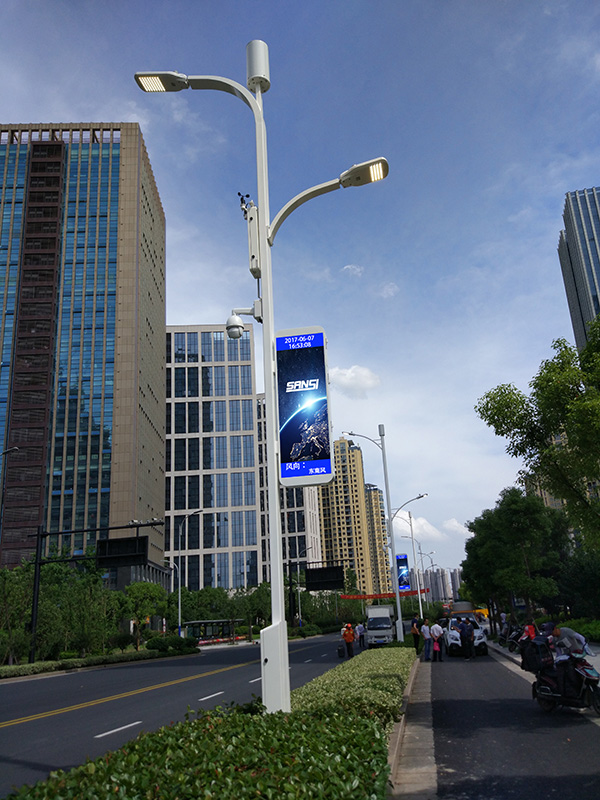 智慧燈桿,促進(jìn)城市可持續(xù)發(fā)展