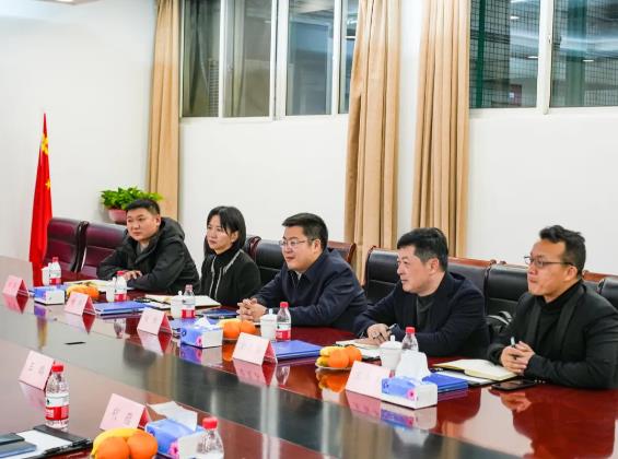 浦江縣,縣長(zhǎng),劉熙,一行赴滬,調(diào)研三思,以中國(guó)之光,點(diǎn)亮全球